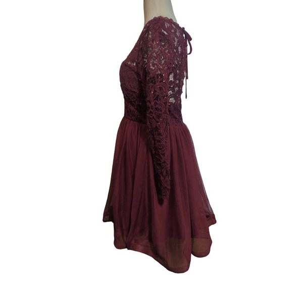 My Michelle maroon color mini dress plus size 15 - Picture 3 of 9